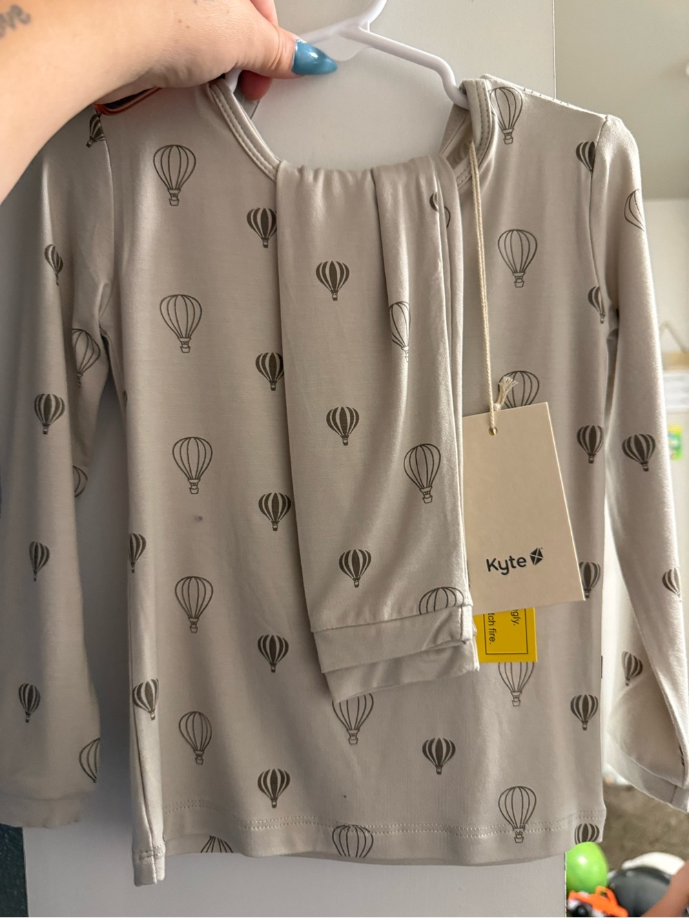 Kyte BABY Neutral Hot Air Balloon Pajama Set - Beige and Brown